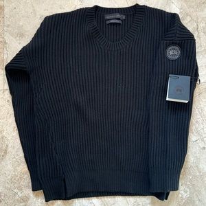 Black Canada Goose Ladies Mackenzie Sweater. Made in Italy. NWT